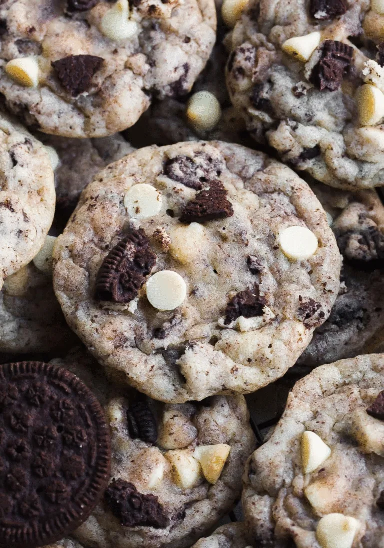 Cookies and Cream Cookies